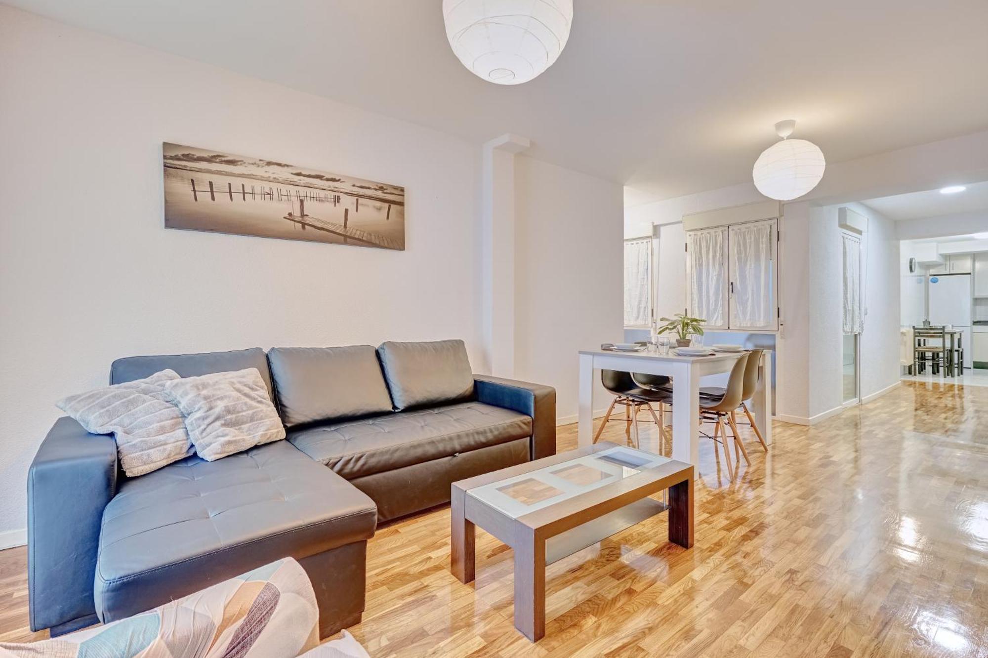 Jarauta 50 By Clabao Apartment Пампона Екстериор снимка