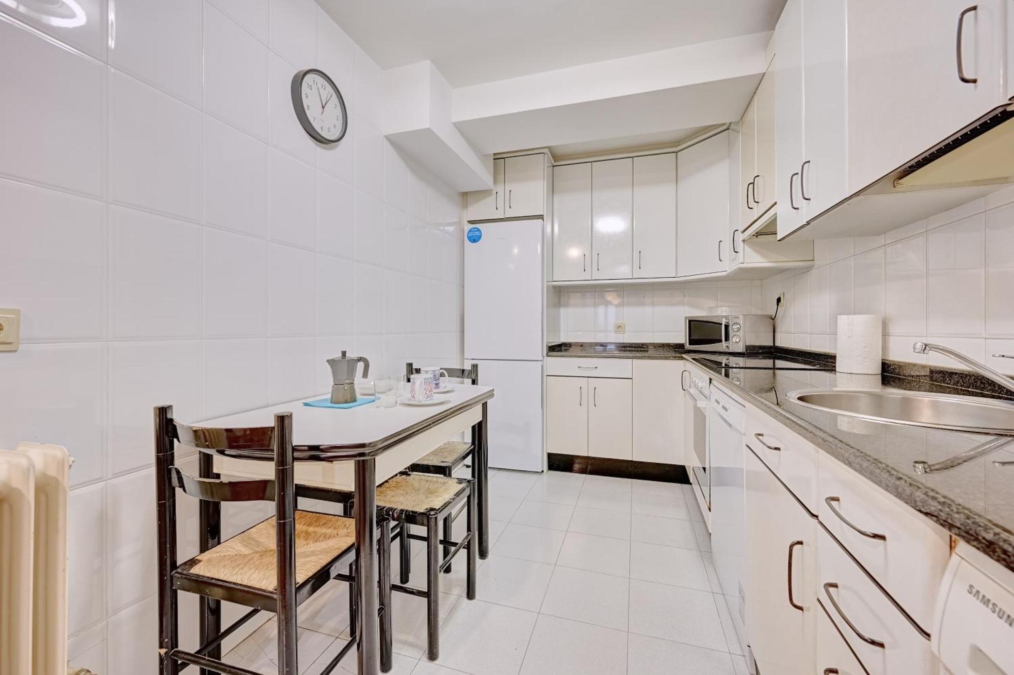 Jarauta 50 By Clabao Apartment Пампона Екстериор снимка