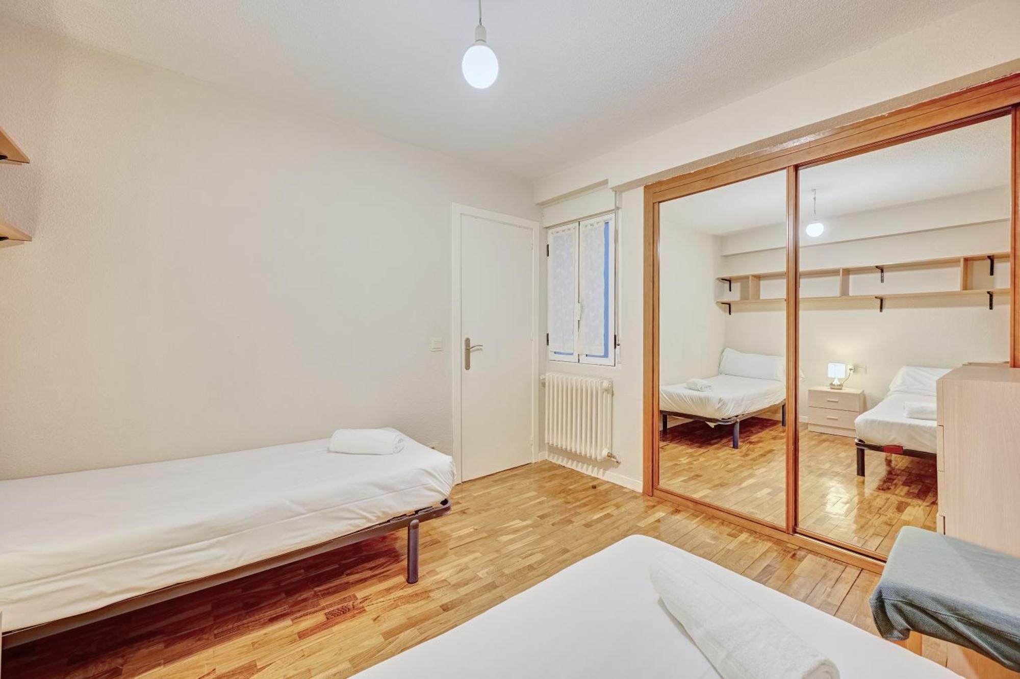 Jarauta 50 By Clabao Apartment Пампона Екстериор снимка